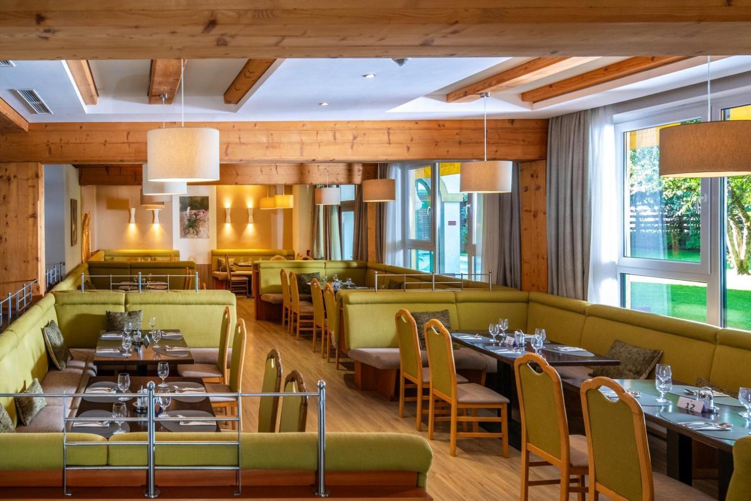 Hotel Alpenblick Kreischberg Санкт Лоренцен об Мурау Екстериор снимка